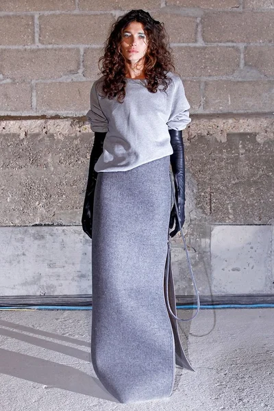 Look 28